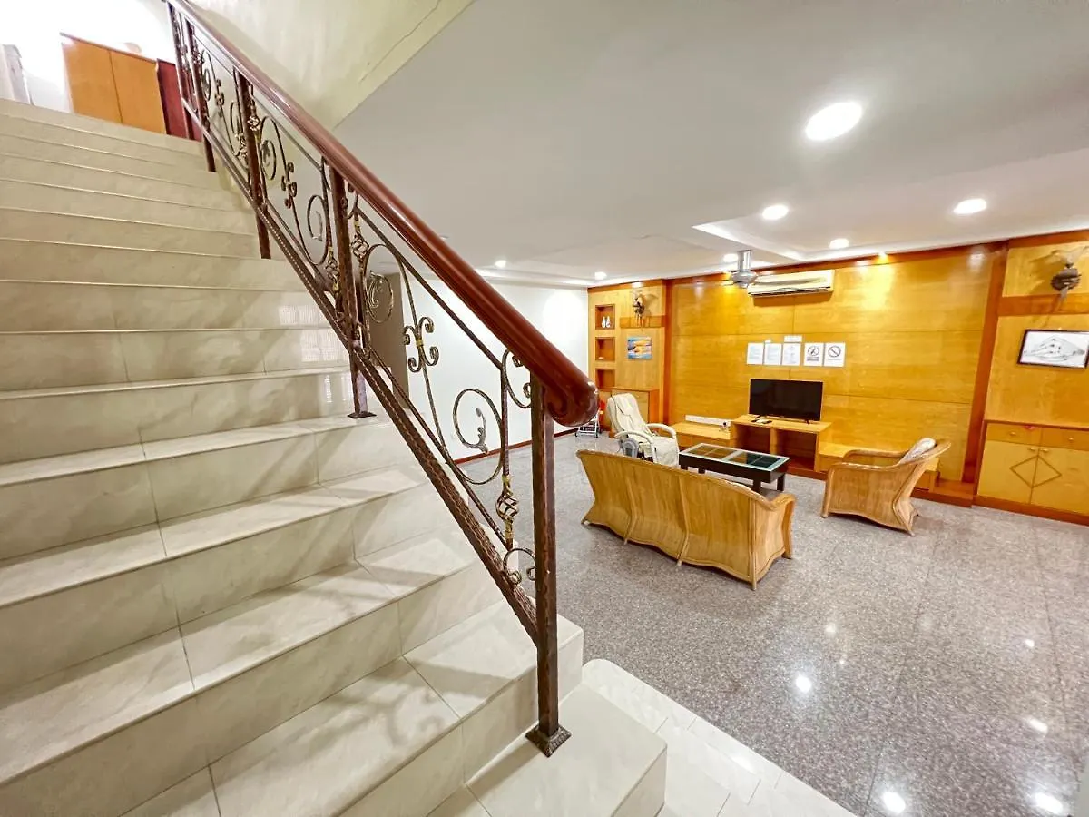 Jiaxin Homestay Desa Terbau 家馨民宿 新山 0*,