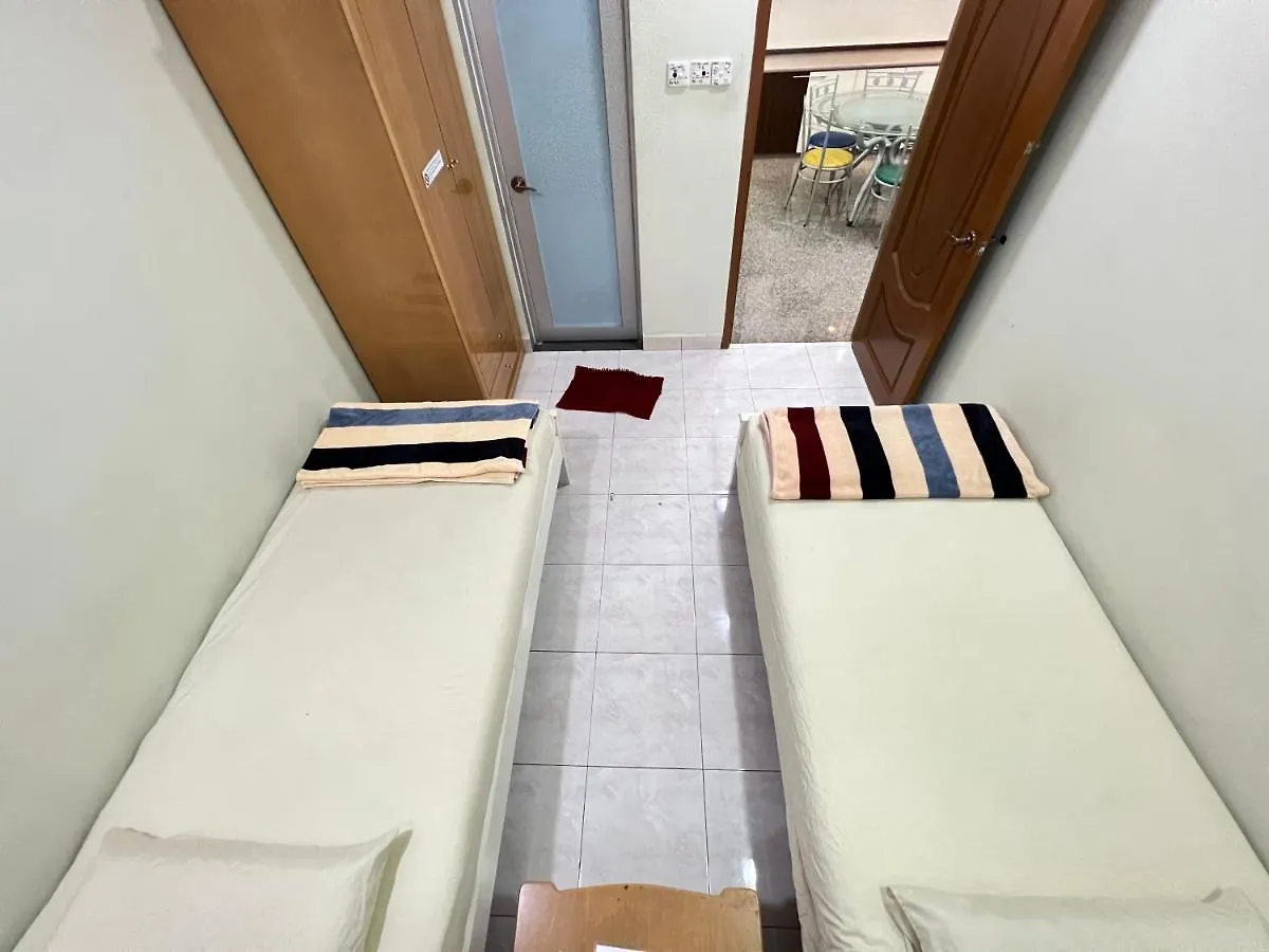 Jiaxin Homestay Desa Terbau 家馨民宿 新山