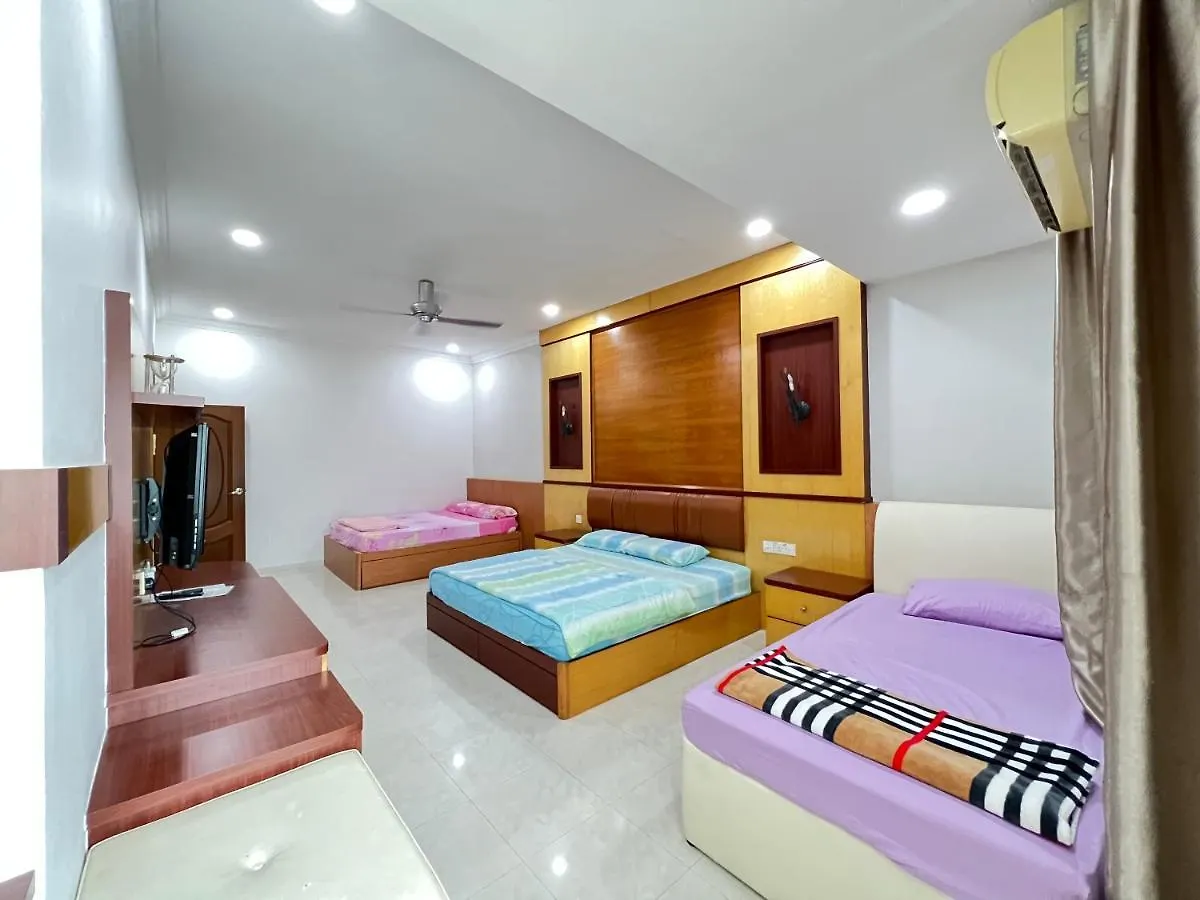 Jiaxin Homestay Desa Terbau 家馨民宿 新山 0*,  马来西亚