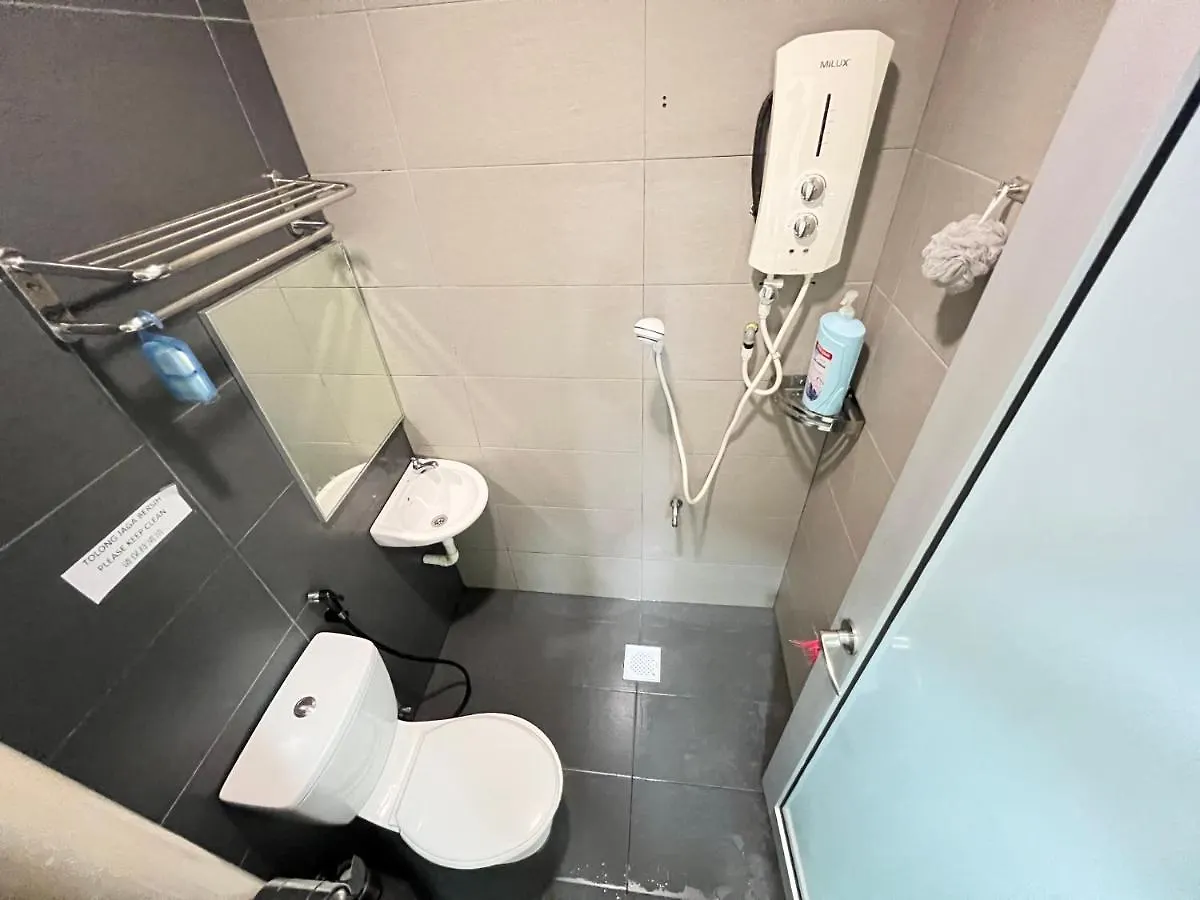 Jiaxin Homestay Desa Terbau 家馨民宿 新山 马来西亚