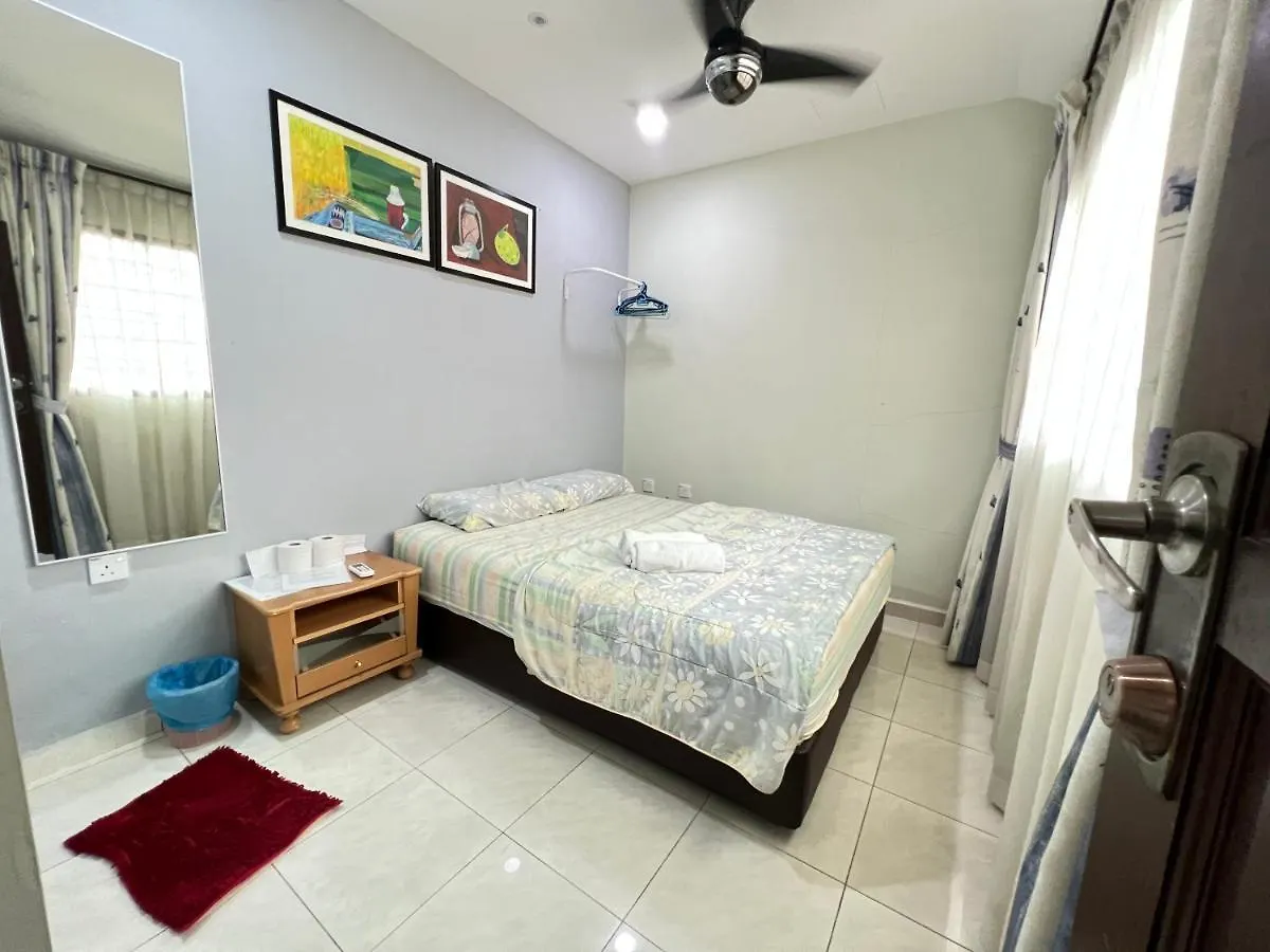 Jiaxin Homestay Desa Terbau 家馨民宿 新山 马来西亚