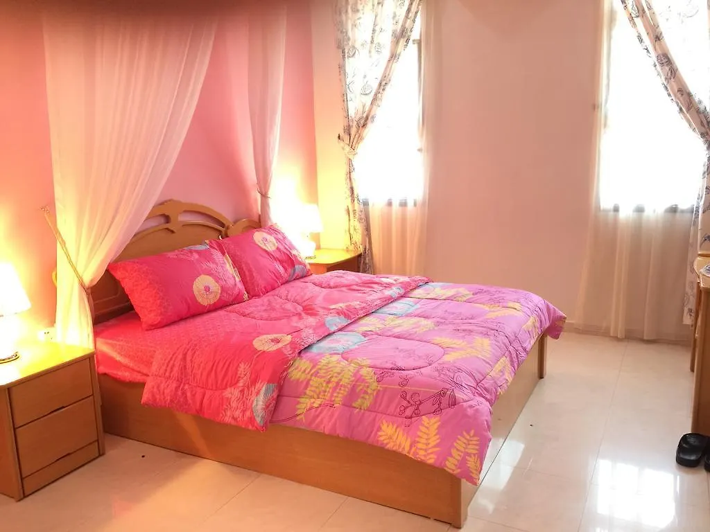 Jiaxin Homestay Desa Terbau 家馨民宿 新山