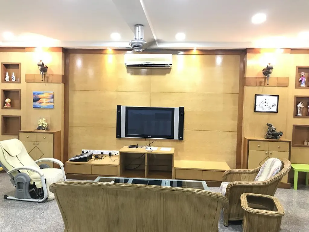 Jiaxin Homestay Desa Terbau 家馨民宿 新山